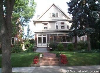 2437 Girard Ave S
