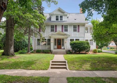 Historic Splendor Near Lake Harriet!